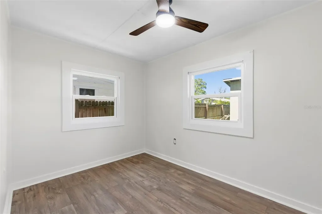 3241 Laurel Avenue Clearwater FL 33762
