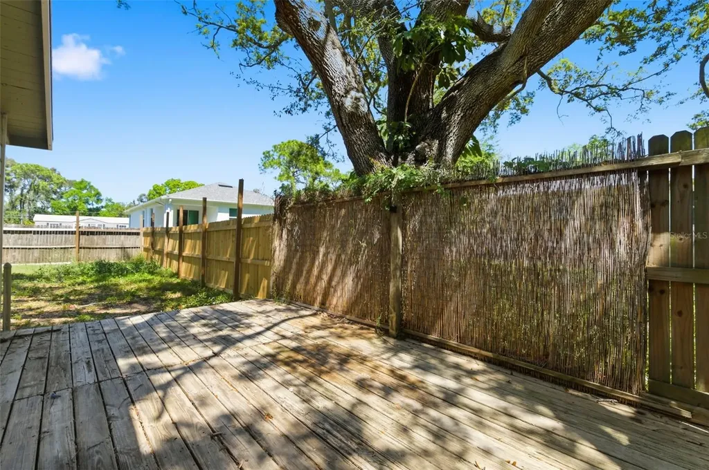 3241 Laurel Avenue Clearwater FL 33762