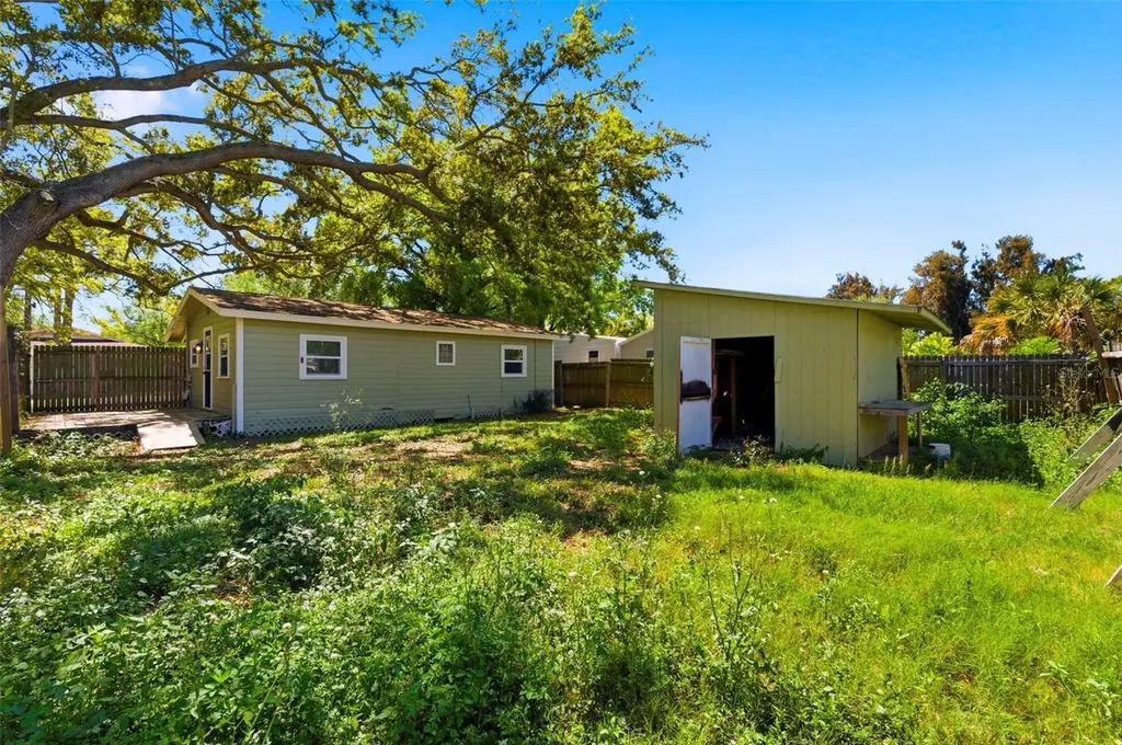 3241 Laurel Avenue Clearwater FL 33762