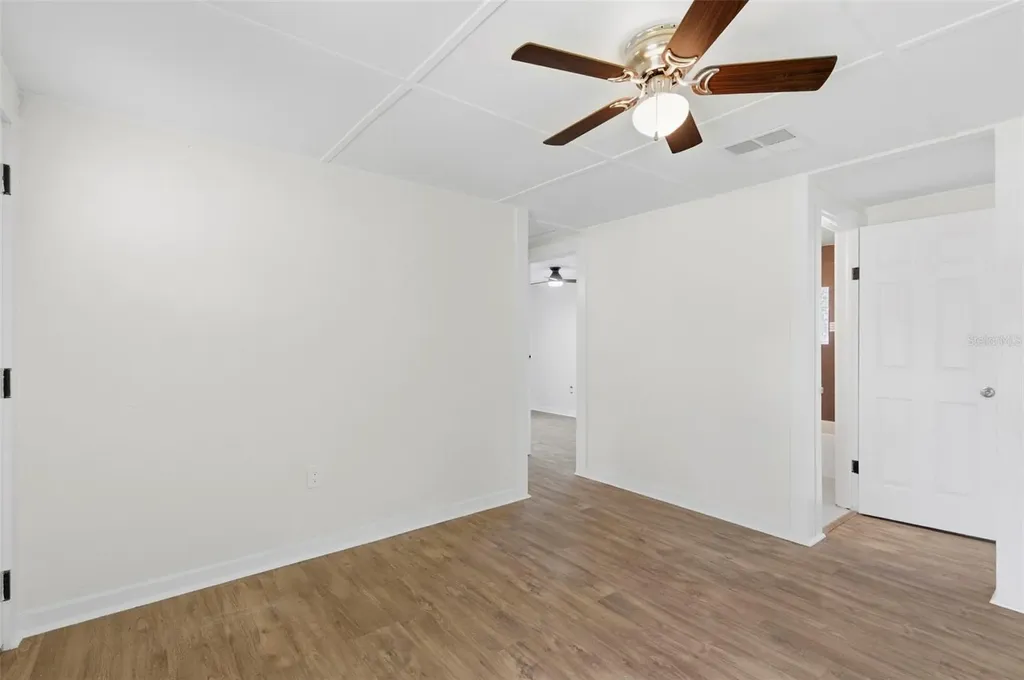 3241 Laurel Avenue Clearwater FL 33762