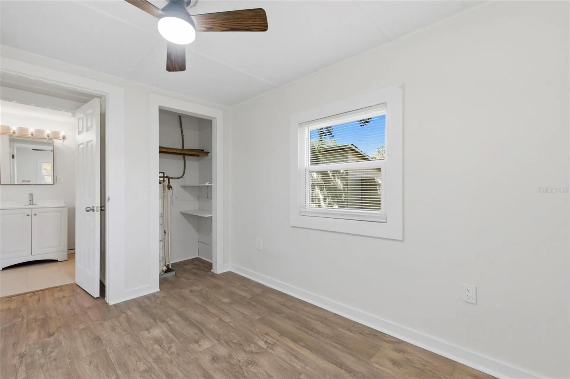 3241 Laurel Avenue Clearwater FL 33762