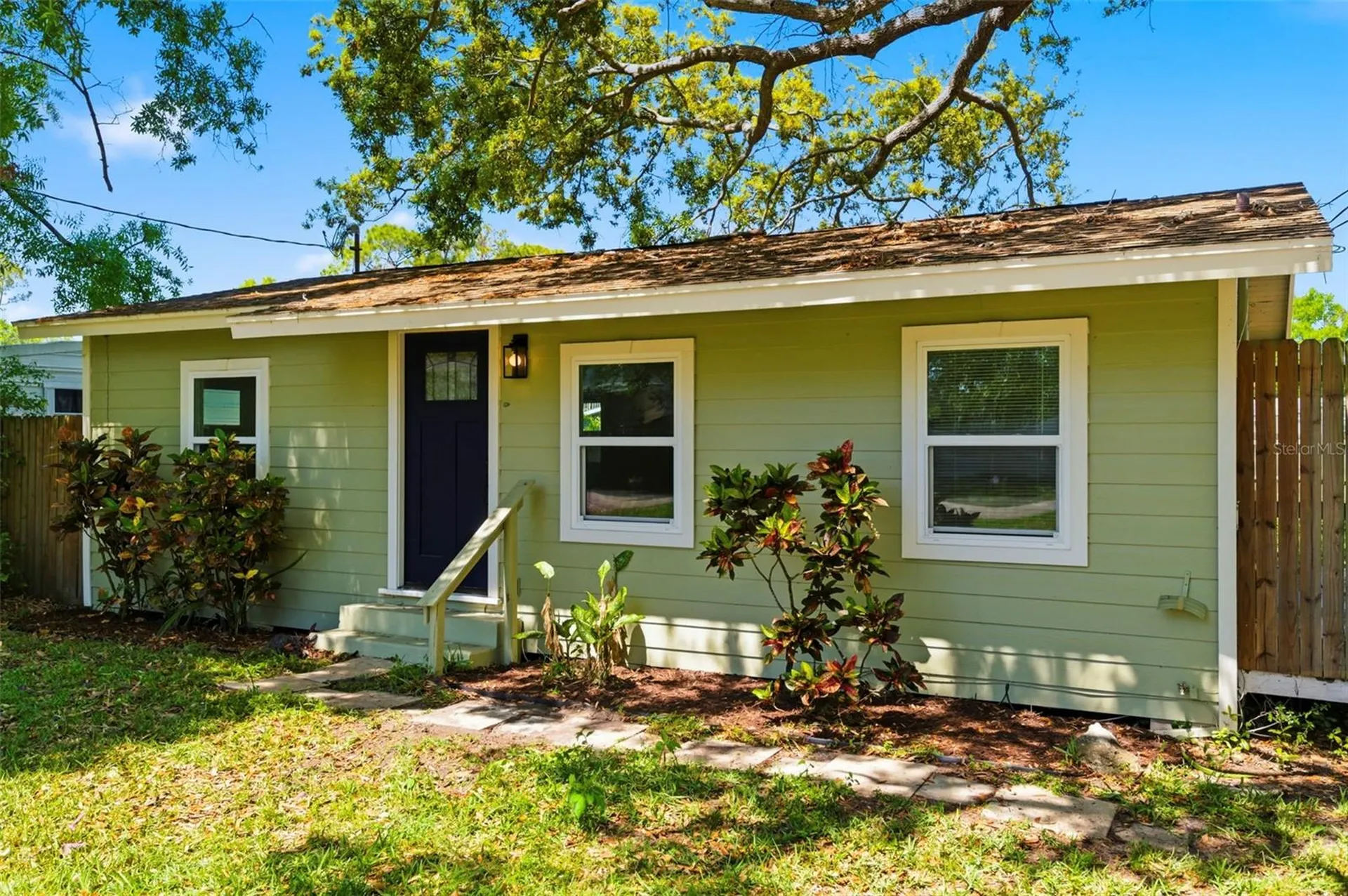 3241 Laurel Avenue Clearwater FL 33762