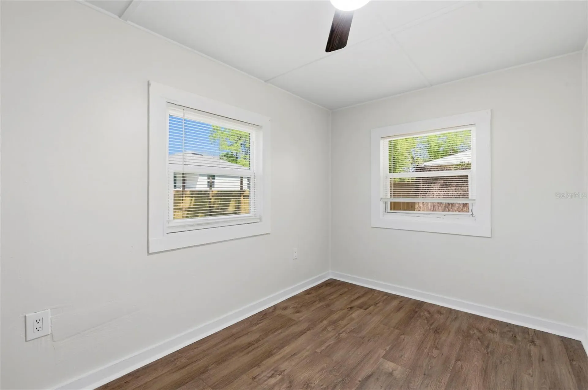 3241 Laurel Avenue Clearwater FL 33762
