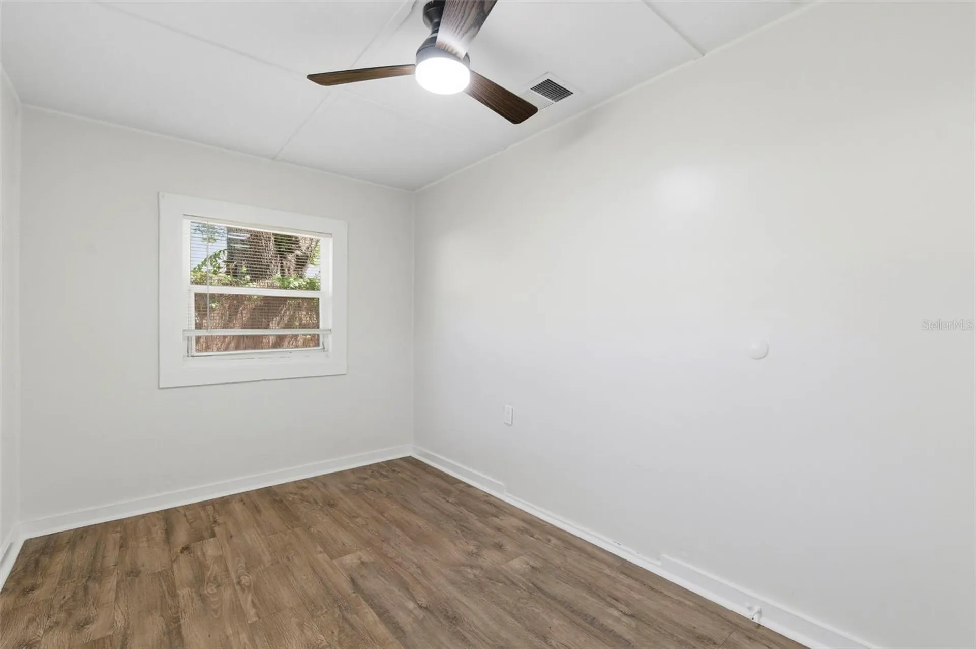 3241 Laurel Avenue Clearwater FL 33762