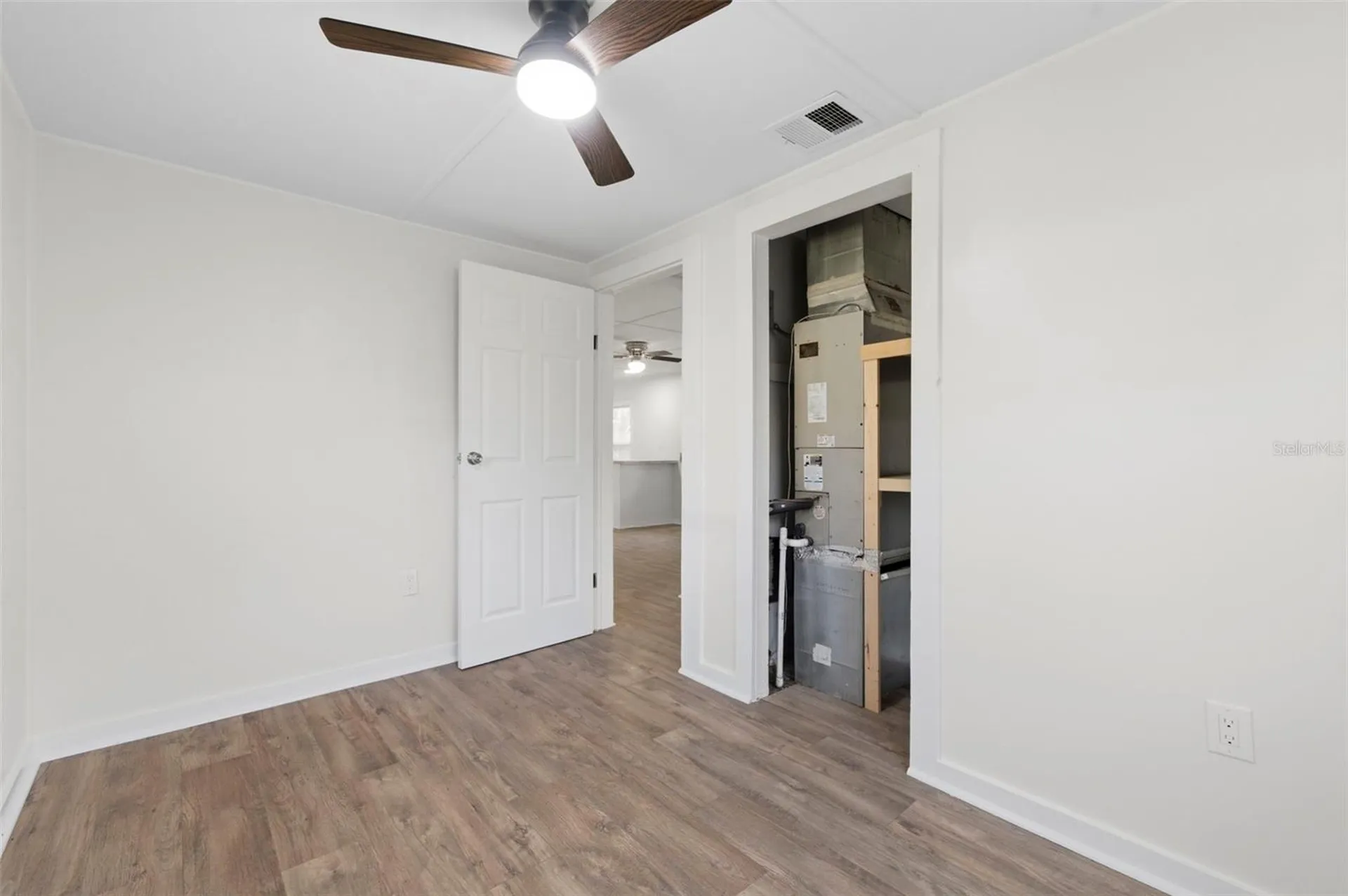 3241 Laurel Avenue Clearwater FL 33762