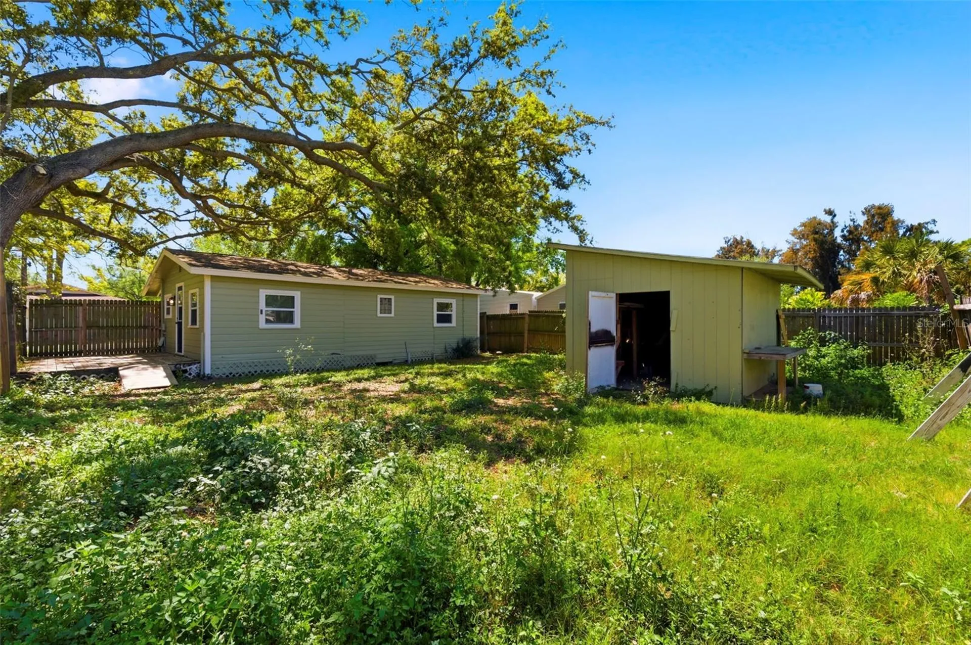 3241 Laurel Avenue Clearwater FL 33762