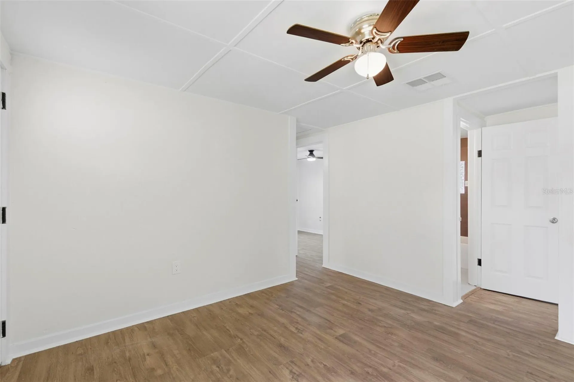 3241 Laurel Avenue Clearwater FL 33762