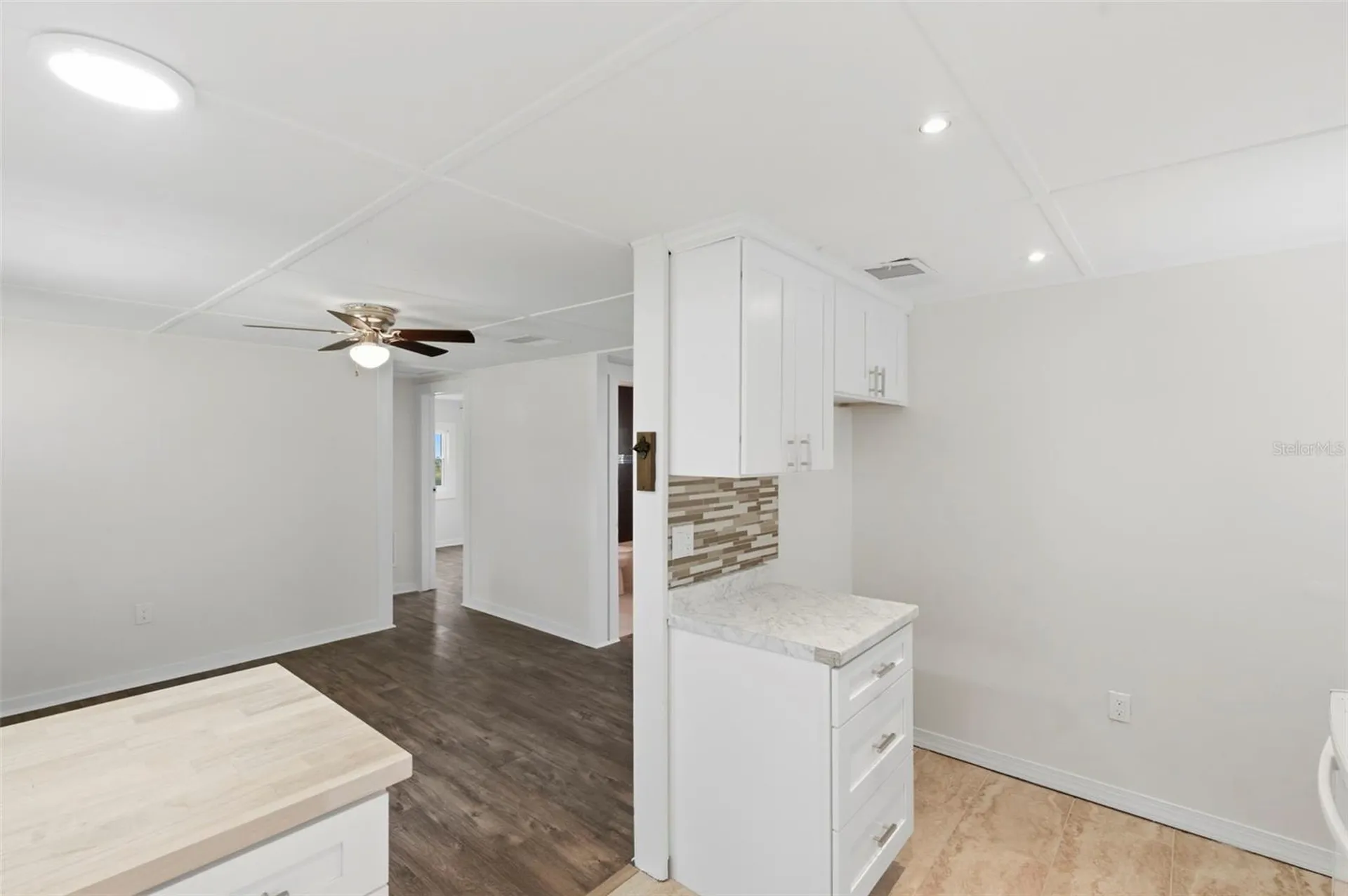 3241 Laurel Avenue Clearwater FL 33762