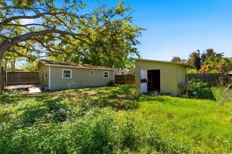 3241 Laurel Avenue Clearwater FL 33762