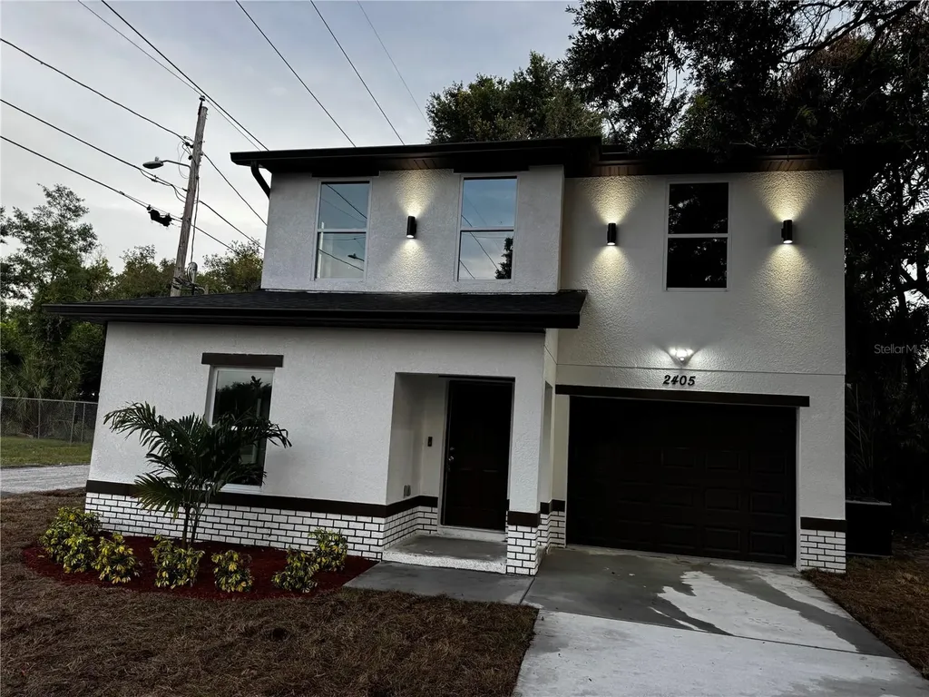 2405 E 23rd Avenue Tampa FL 33605