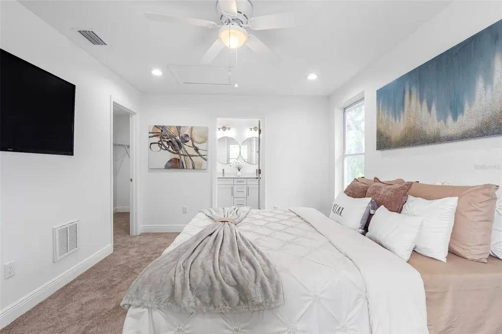 2405 E 23rd Avenue Tampa FL 33605