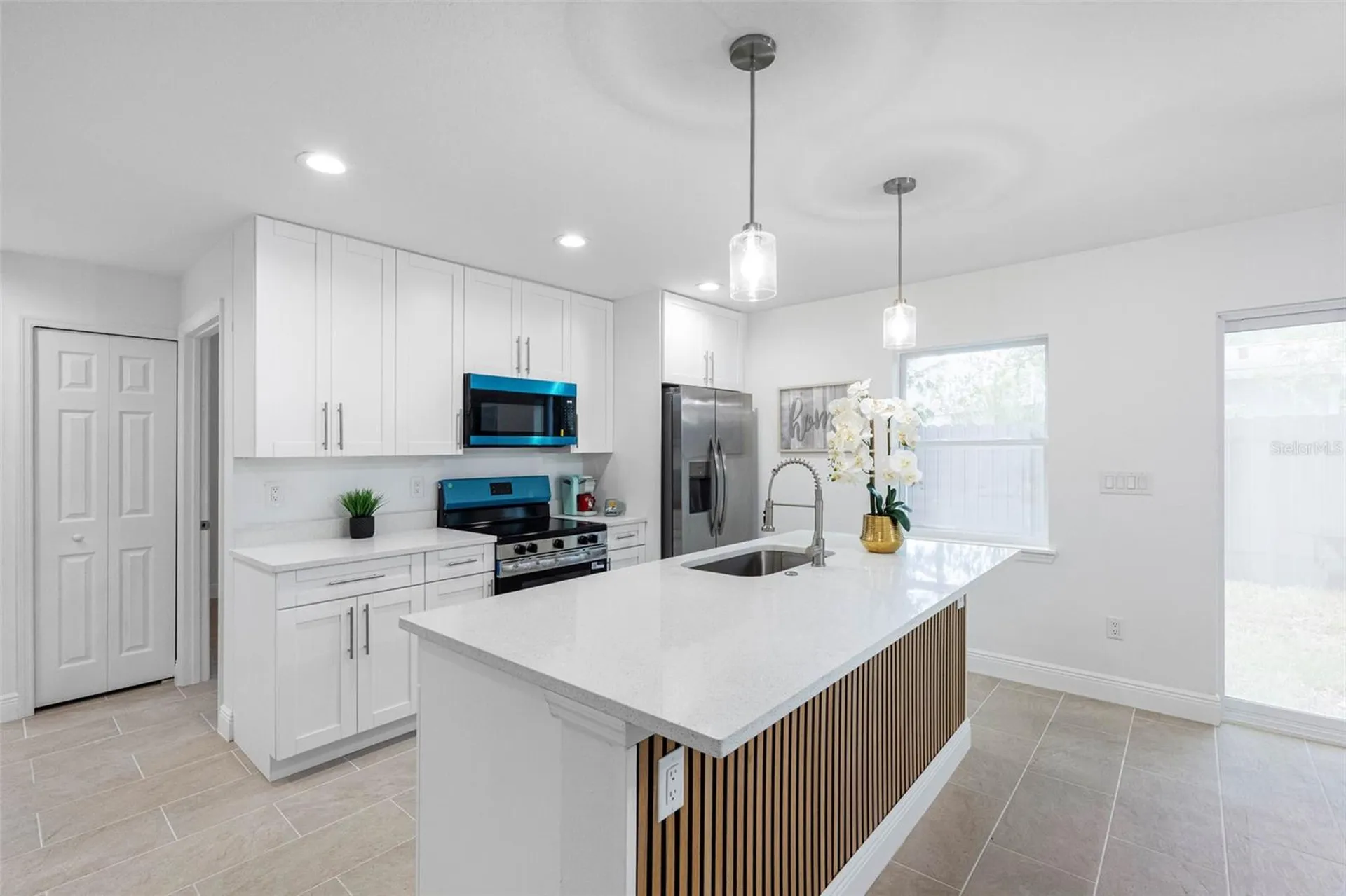 2405 E 23rd Avenue Tampa FL 33605