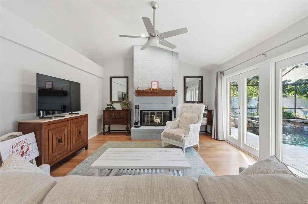 11767 Ashley Court Seminole FL 33772