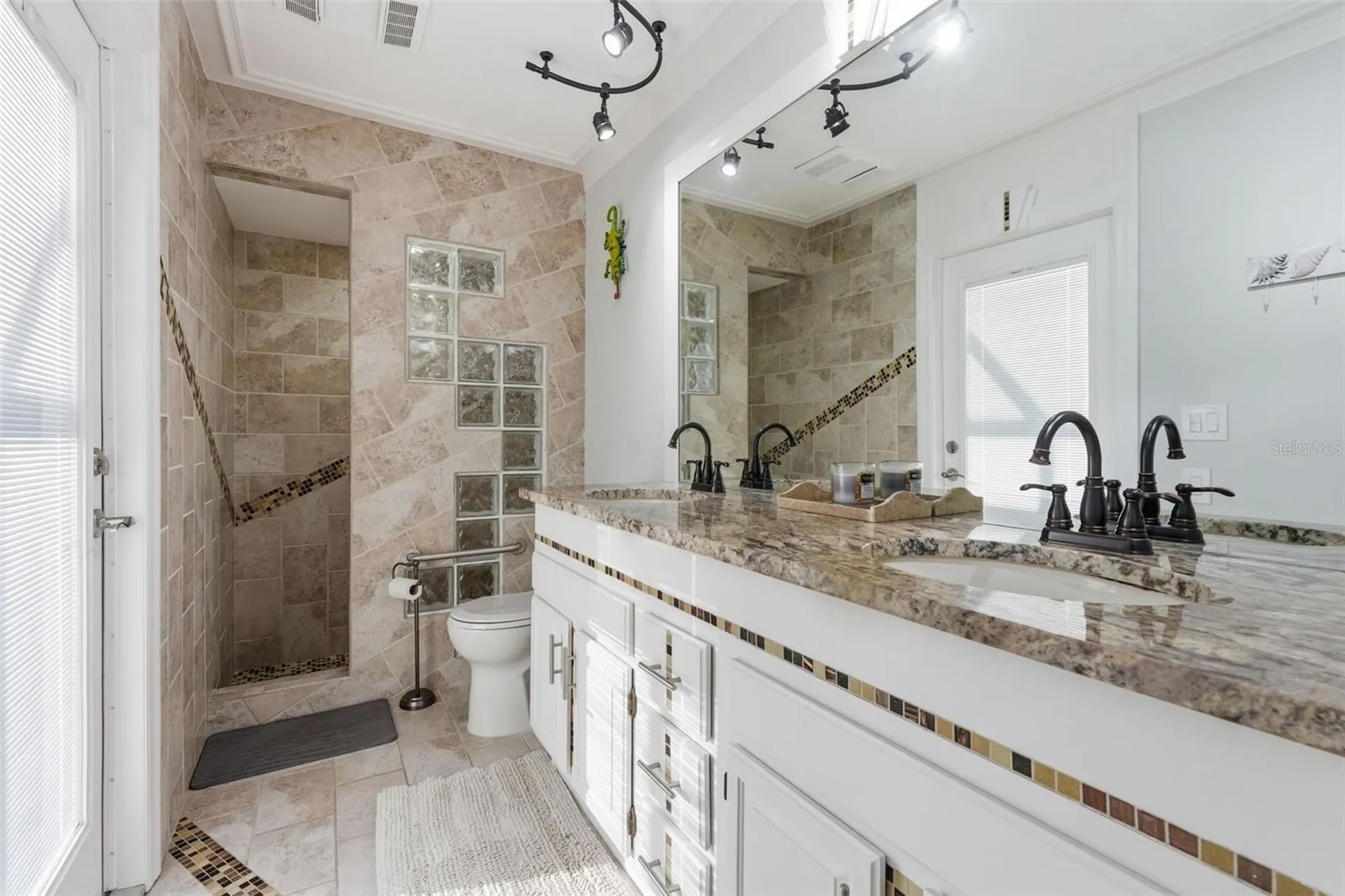 11767 Ashley Court Seminole FL 33772