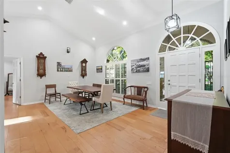 11767 Ashley Court Seminole FL 33772