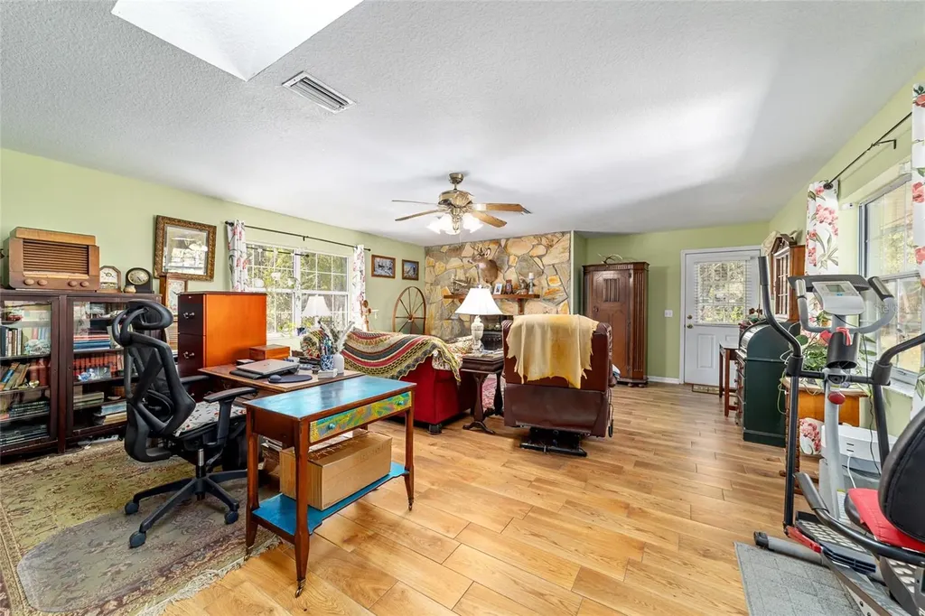 4849 NE 132nd Place Anthony FL 32617