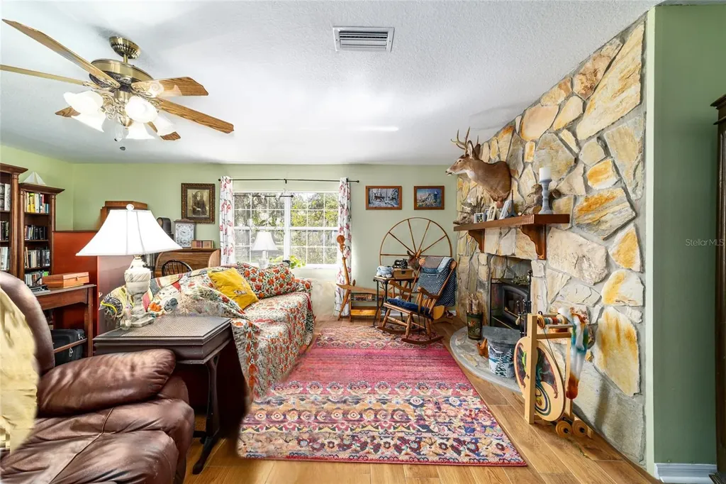 4849 NE 132nd Place Anthony FL 32617