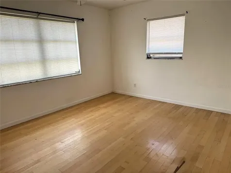 9167 108th Street Seminole FL 33772