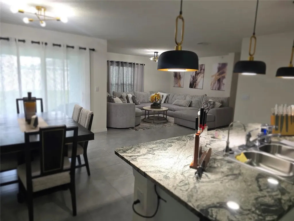 16706 Sunburst Lake Street Wimauma FL 33598
