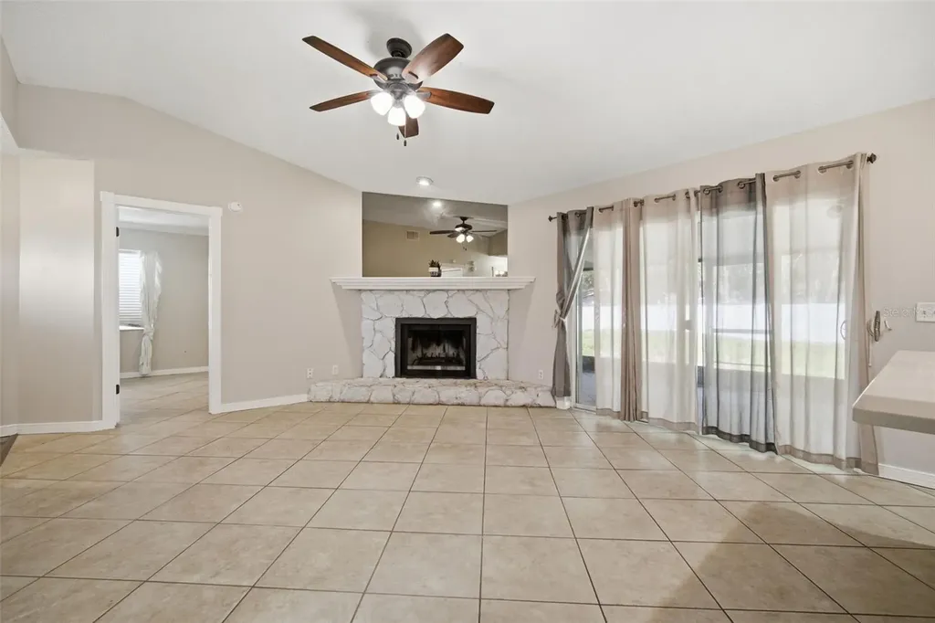7403 Providence Road Riverview FL 33578