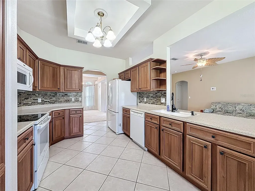 3828 Avon Court Clermont FL 34711