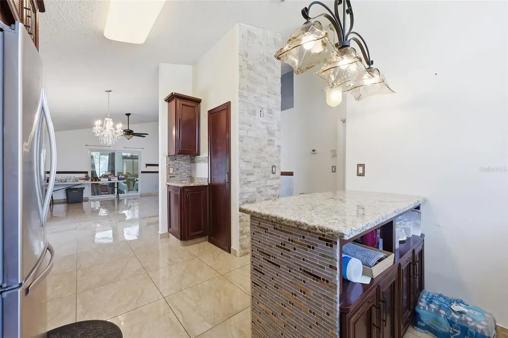 12315 Kenton Court Orlando FL 32837