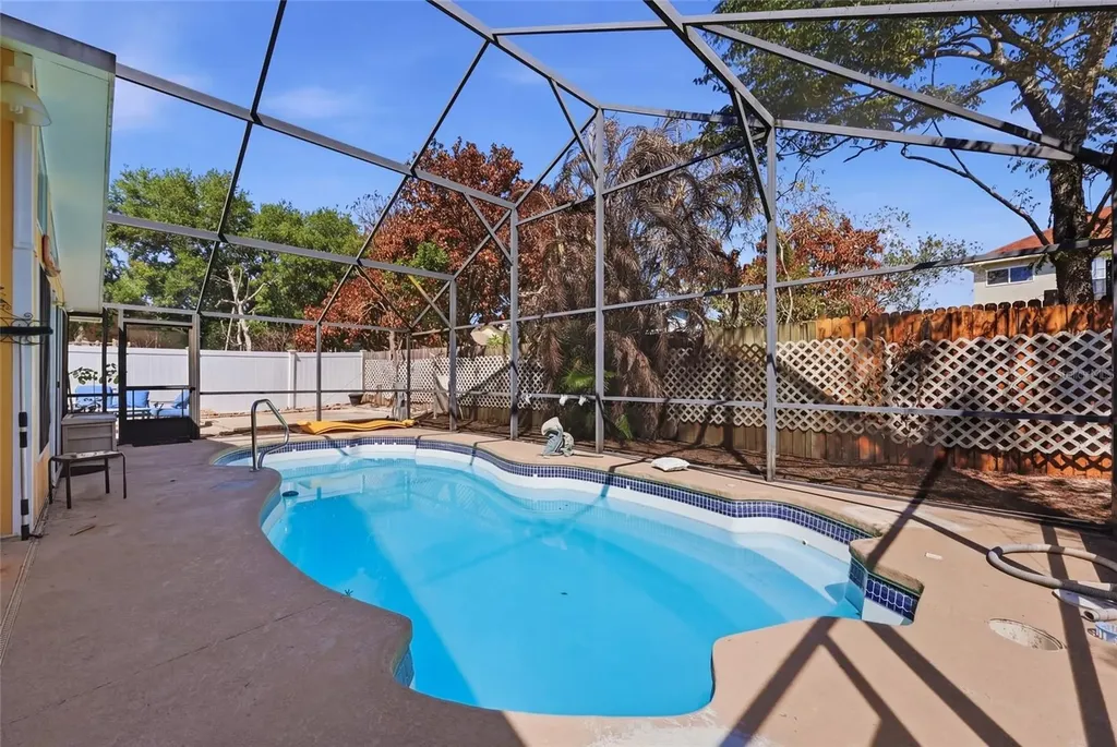 12315 Kenton Court Orlando FL 32837