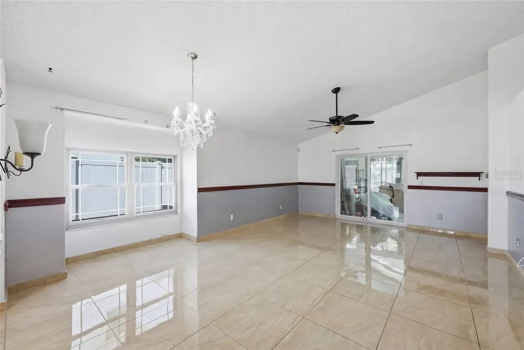 12315 Kenton Court Orlando FL 32837