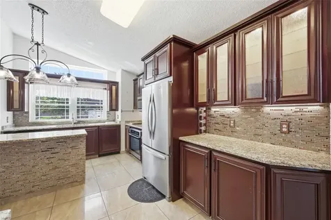 12315 Kenton Court Orlando FL 32837