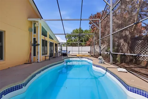 12315 Kenton Court Orlando FL 32837