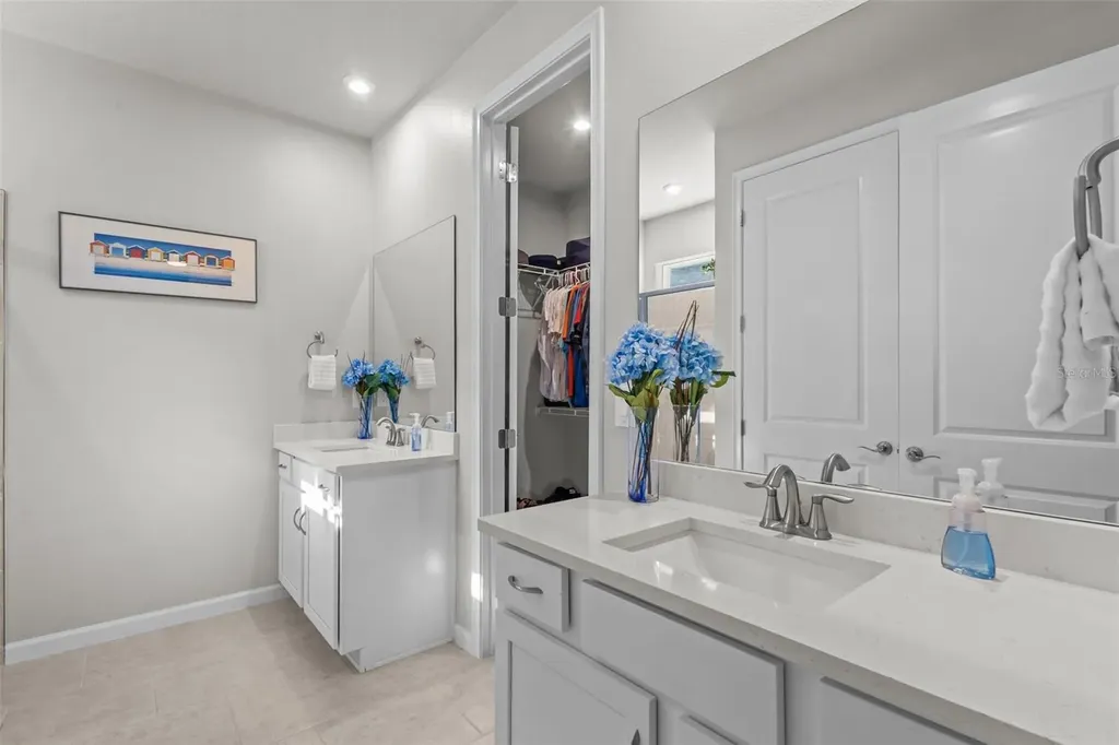 31763 Asbury Avenue Wesley Chapel FL 33545