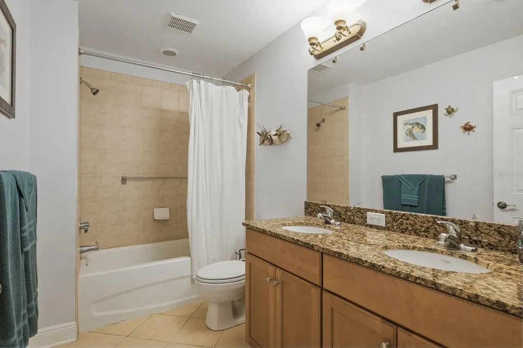 208 Valencia Circle St Petersburg FL 33716