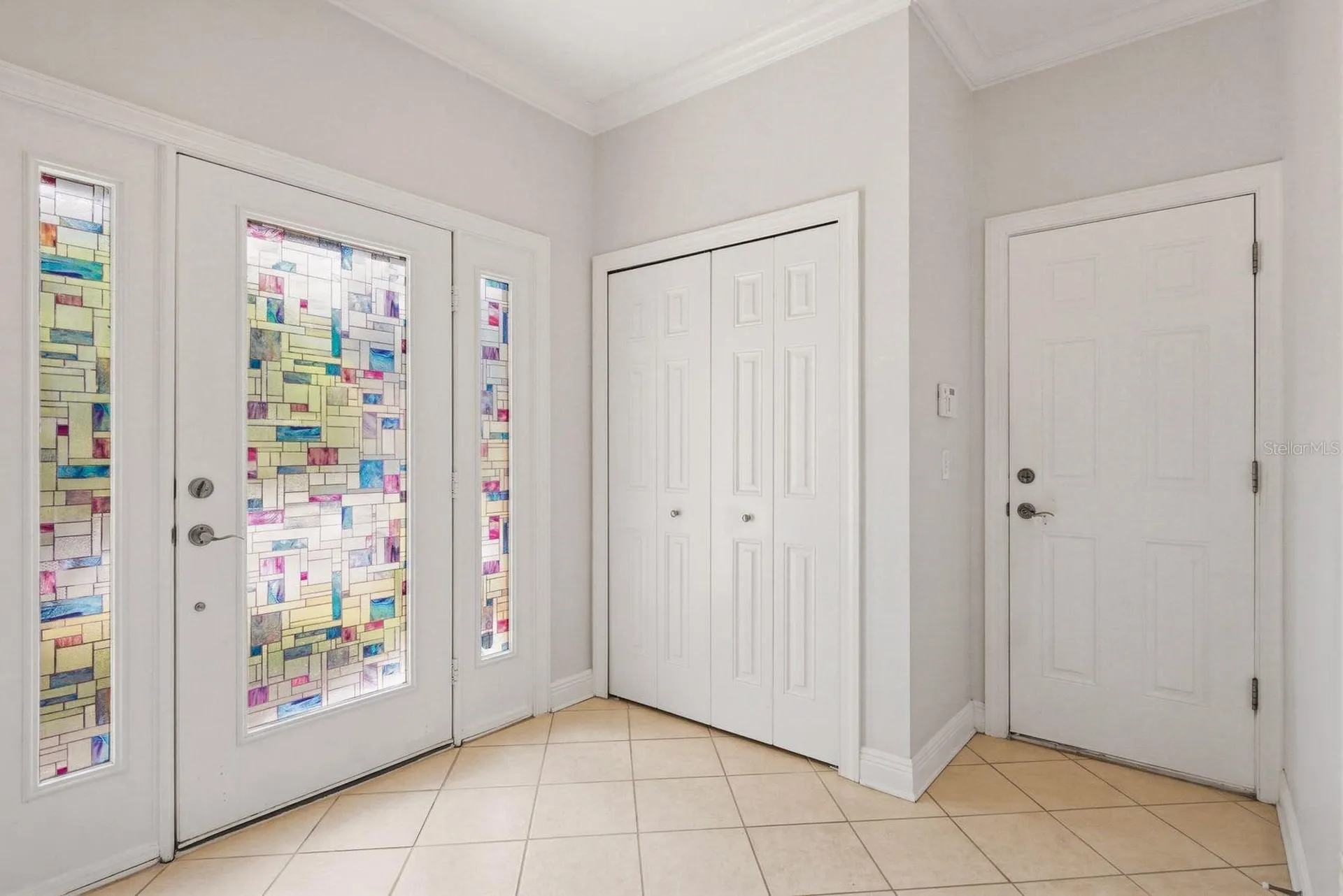 208 Valencia Circle St Petersburg FL 33716