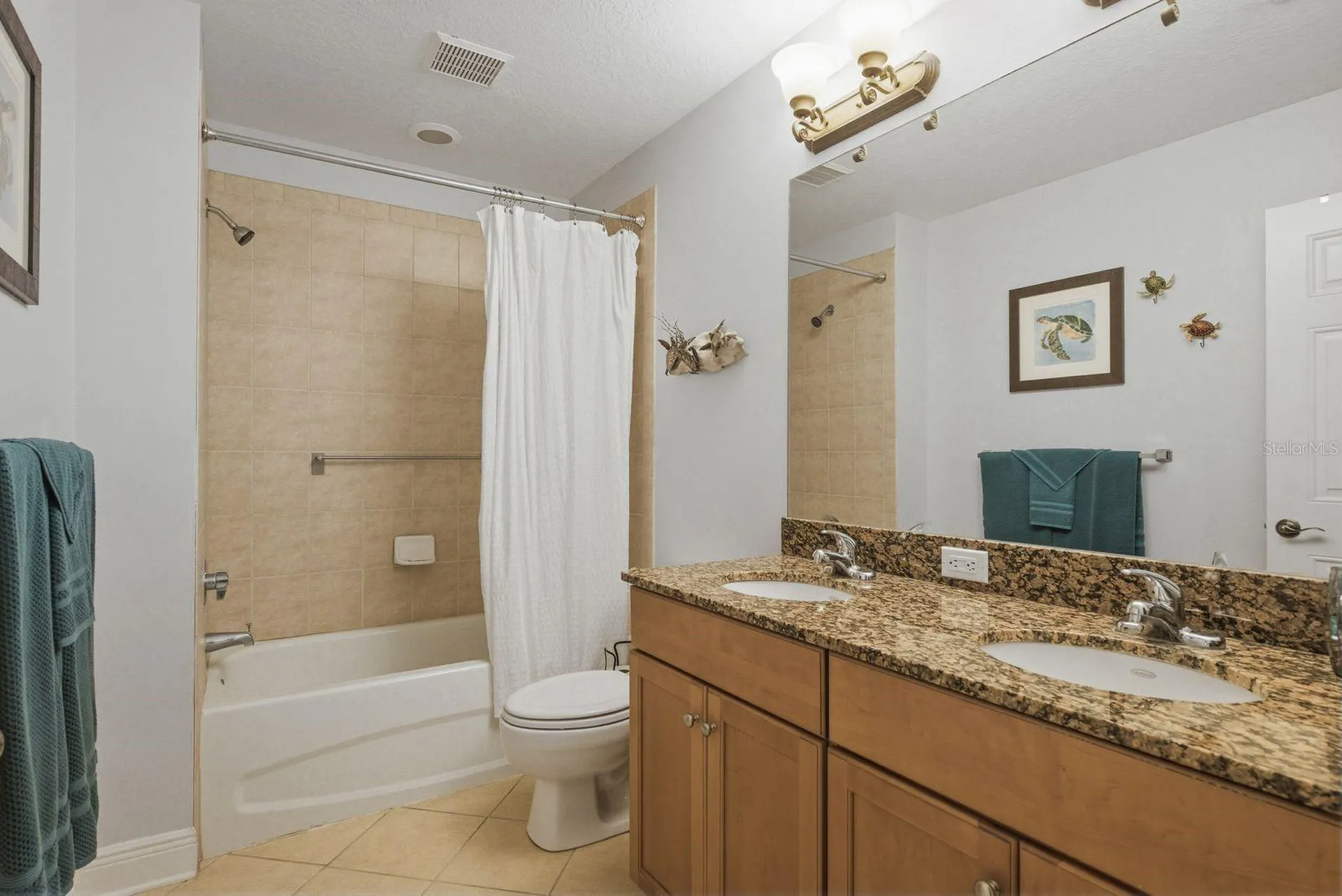 208 Valencia Circle St Petersburg FL 33716