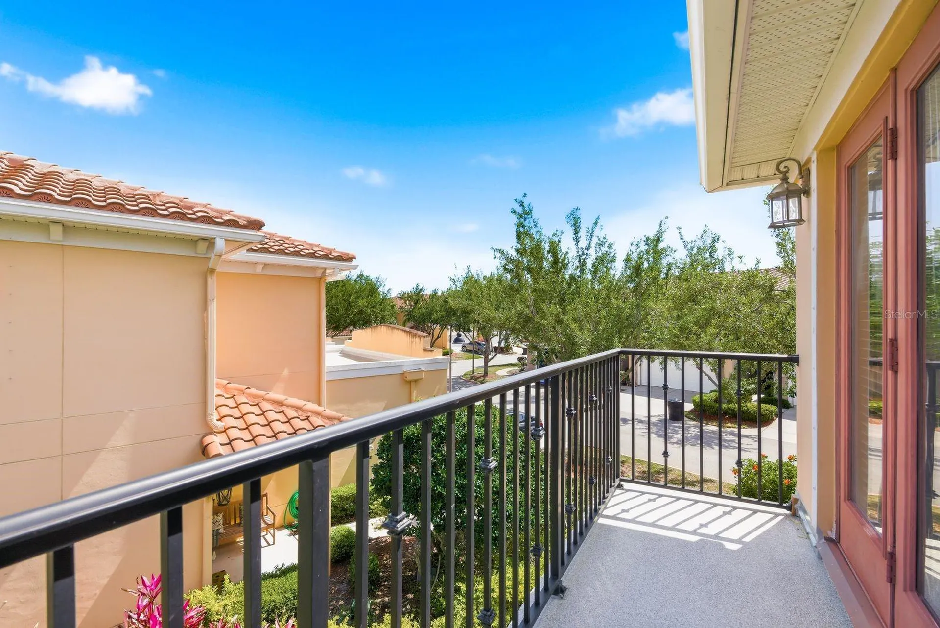 208 Valencia Circle St Petersburg FL 33716