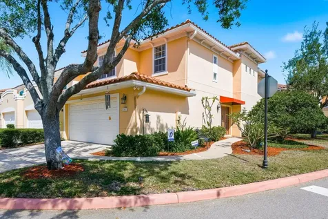 208 Valencia Circle St Petersburg FL 33716