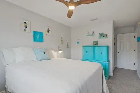 208 Valencia Circle St Petersburg FL 33716