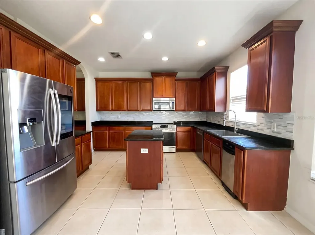 18010 Java Isle Drive Tampa FL 33647