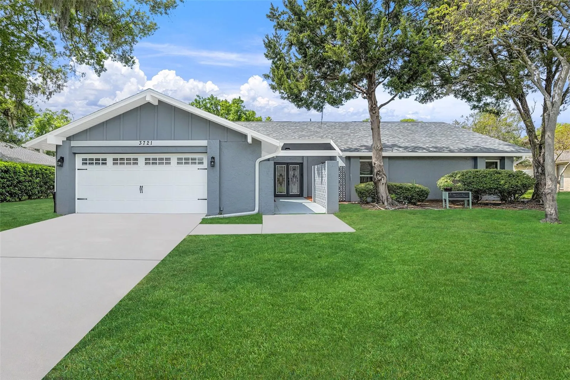 3721 Monarch Drive Tampa FL 33618