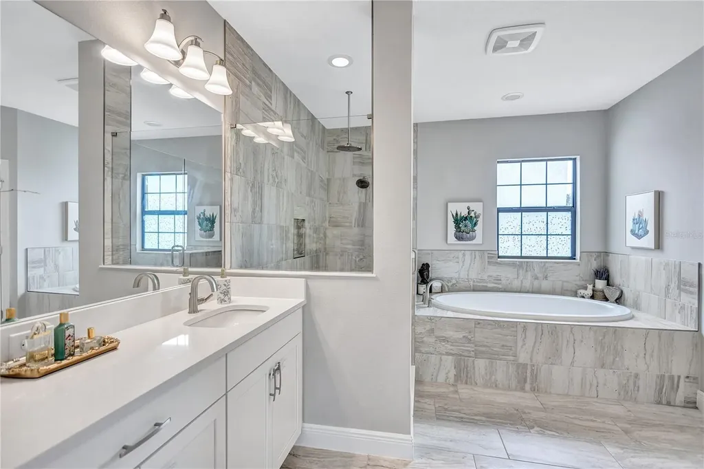 4593 Shoreleaf Loop Valrico FL 33596