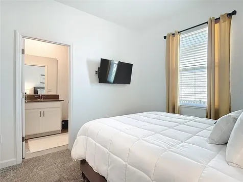 4036 Redbridge Loop Davenport FL 33837