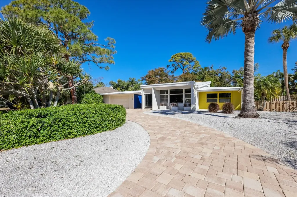 455 S Shore Drive Sarasota FL 34234