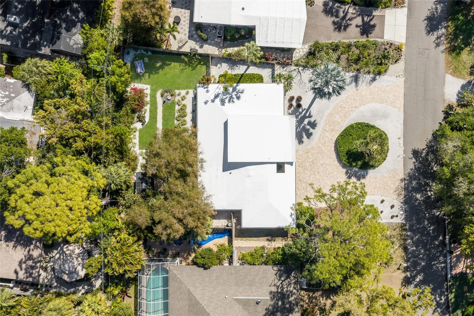 455 S Shore Drive Sarasota FL 34234