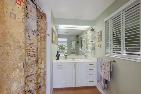 455 S Shore Drive Sarasota FL 34234