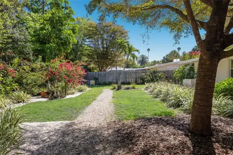 455 S Shore Drive Sarasota FL 34234