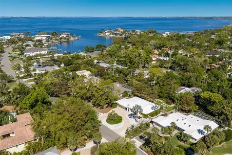 455 S Shore Drive Sarasota FL 34234