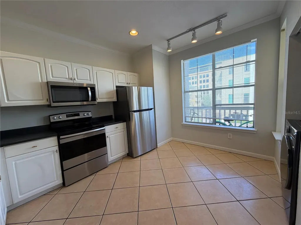 860 N Orange Avenue Orlando FL 32801