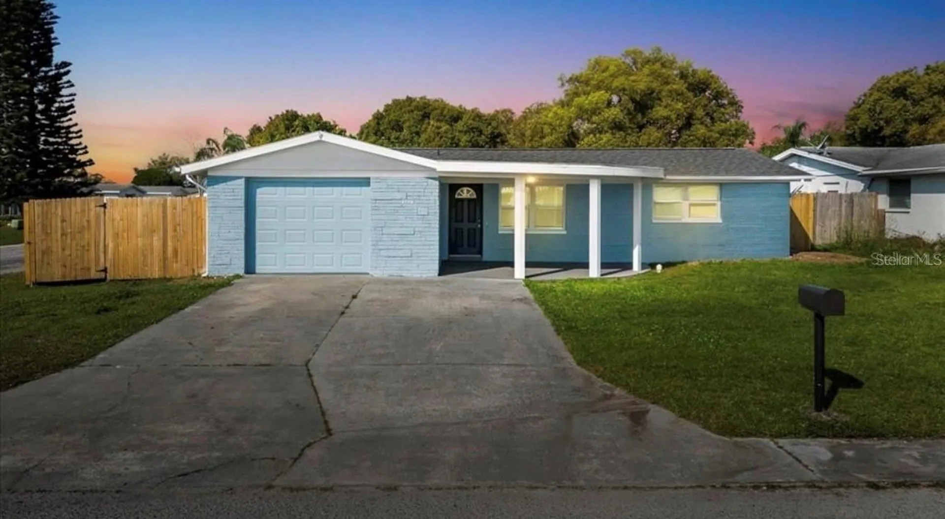2705 Gardner Place Holiday FL 34691
