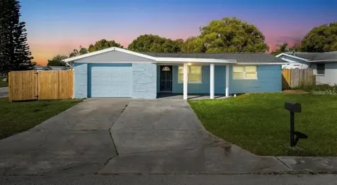 2705 Gardner Place Holiday FL 34691