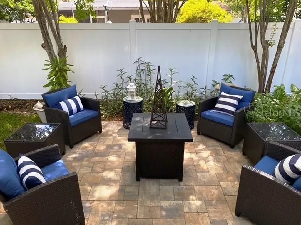 4606 S Esperanza Avenue Tampa FL 33611